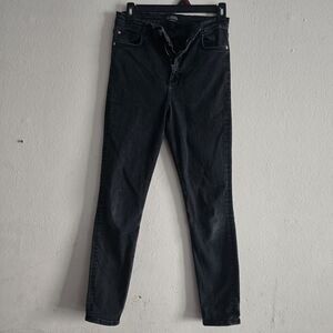 Zara Black Skinny Jeans Sleek Modern Fit